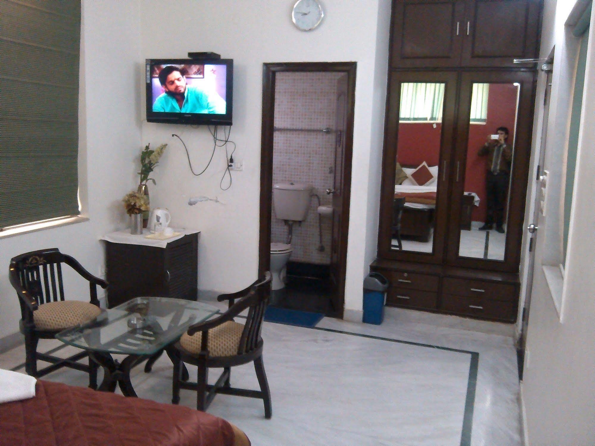 Sands Inn Gurgaon Kanhai Εξωτερικό φωτογραφία
